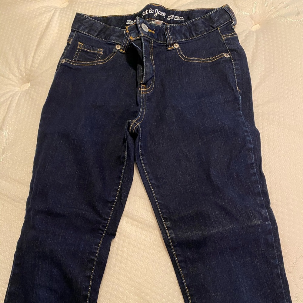 Never worn super stretchy girls jeans